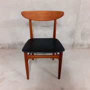 Vintage Danish Scandinavian chair in 60s teak, stamped Dyrlund Denmark