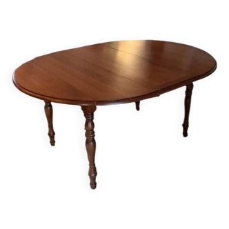 Drop-leaf table with extensions