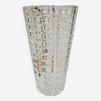 Chiseled glass vase 1970s