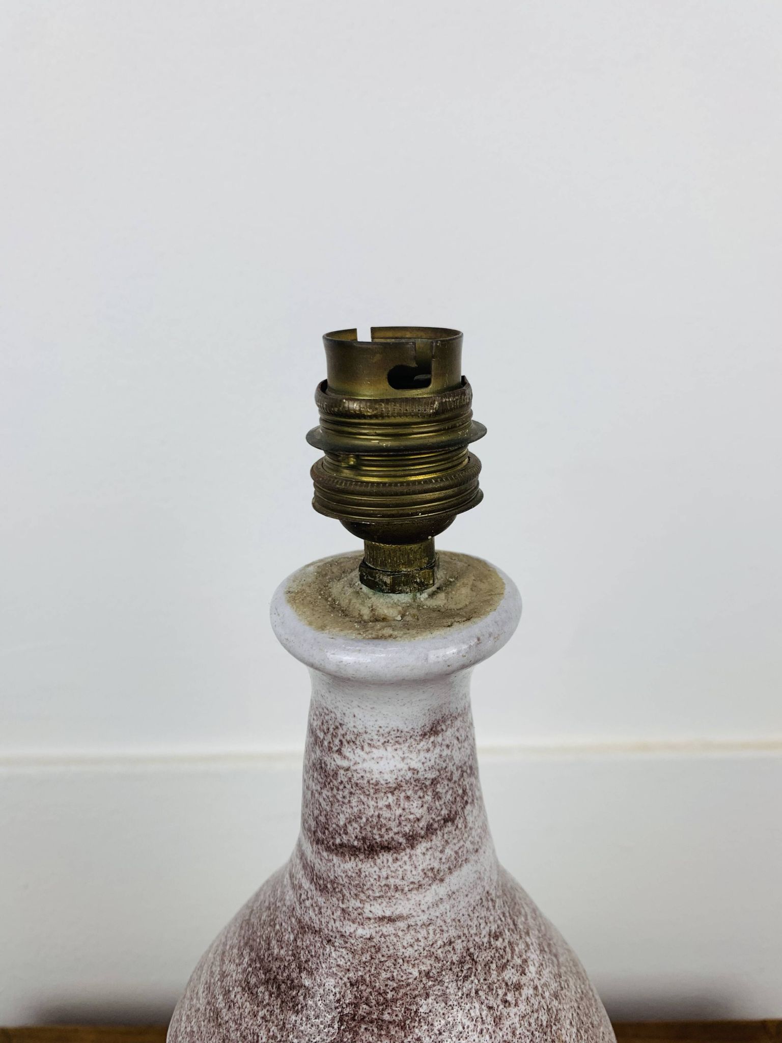 Lampe céramique ajourée, feuilles de vignes, années 60