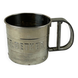 Icing sugar sprinkler Dr. Oetker