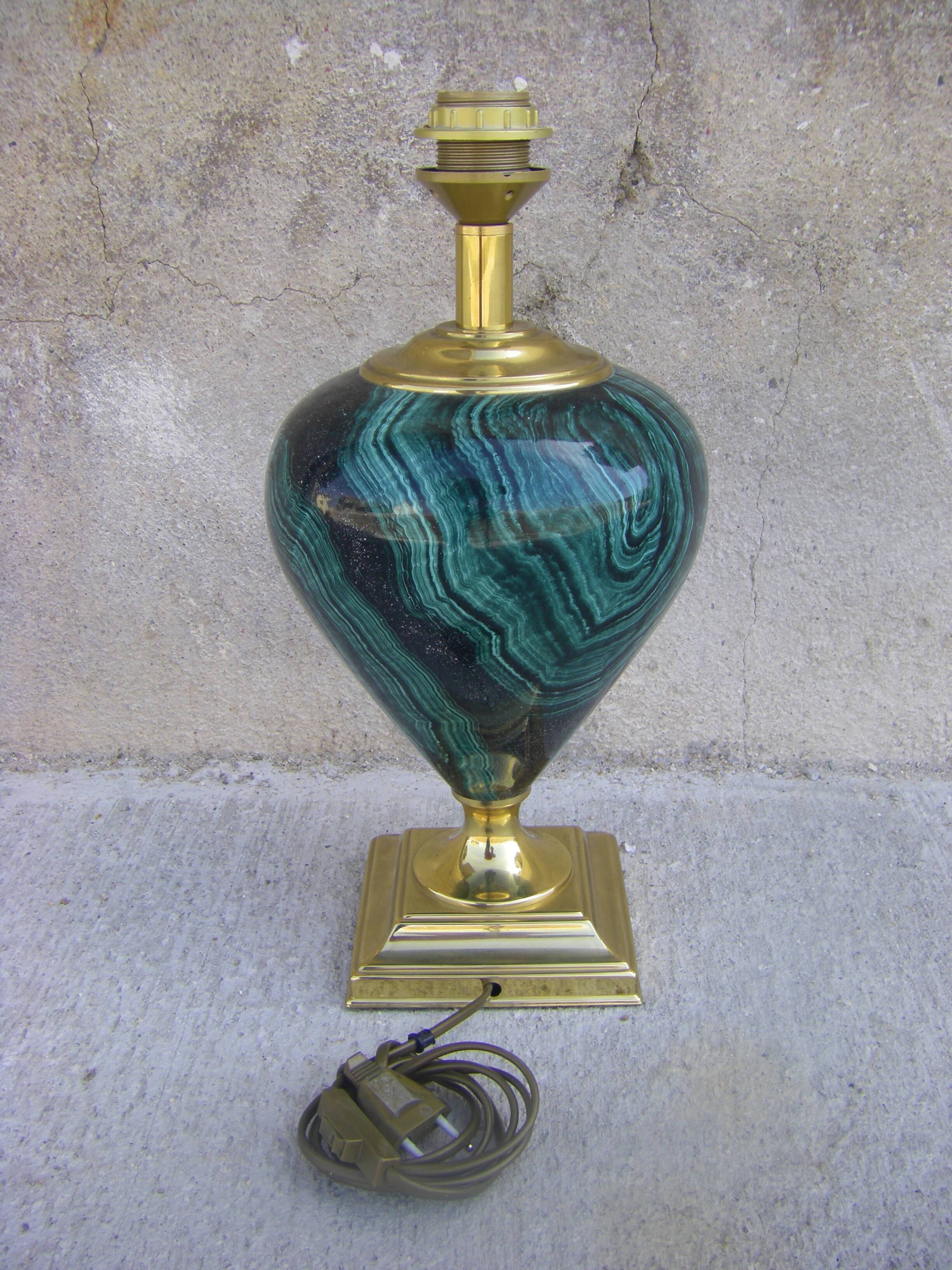 Lampe de salon par " maison le dauphin"