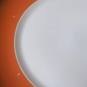 12 Space Age dinner plates from the 70s in porcelain from the Manufacture Royale De