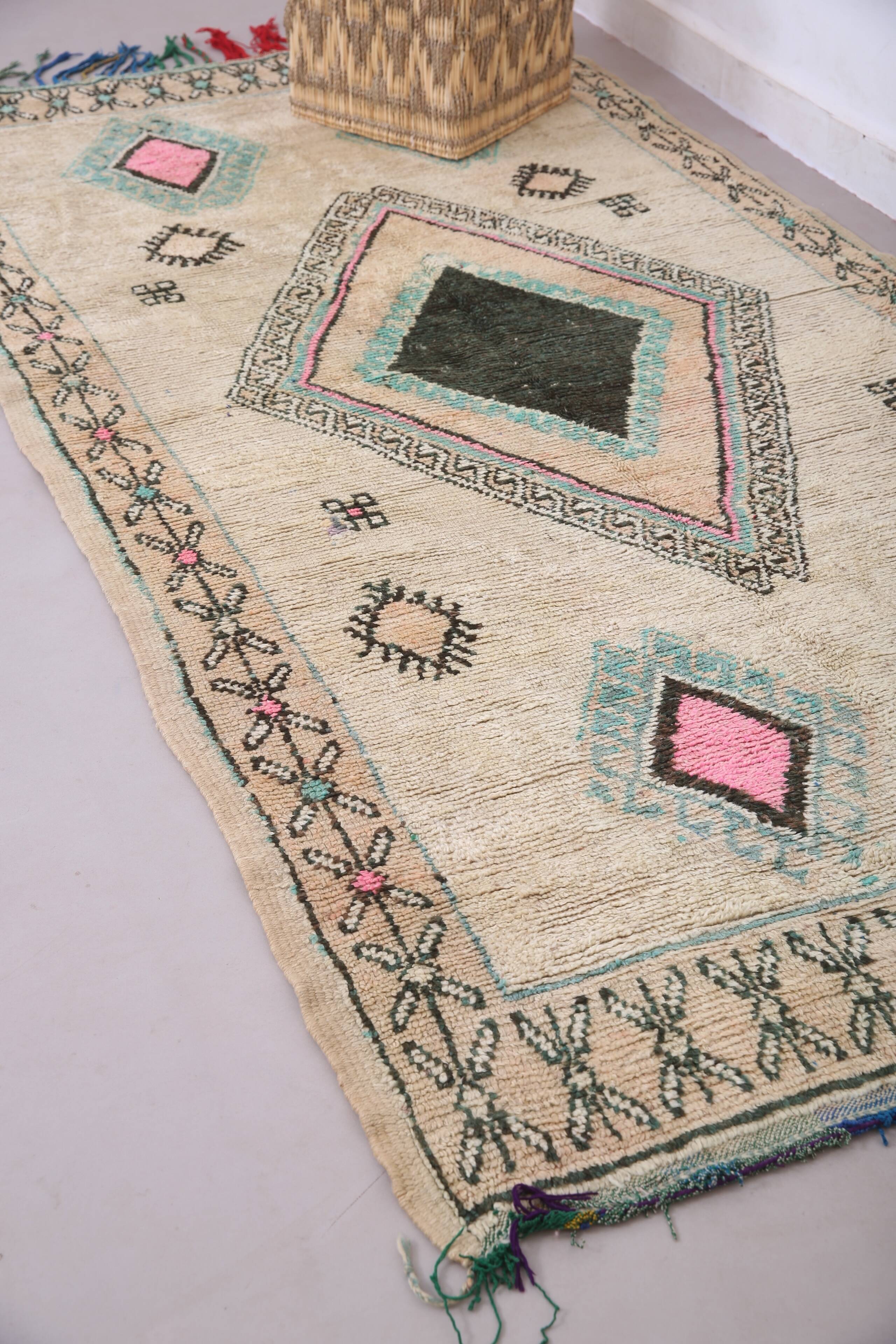 Vintage Moroccan Rug 137 x 266 cm - Berber Rug - Handmade Wool Rug Bohemian