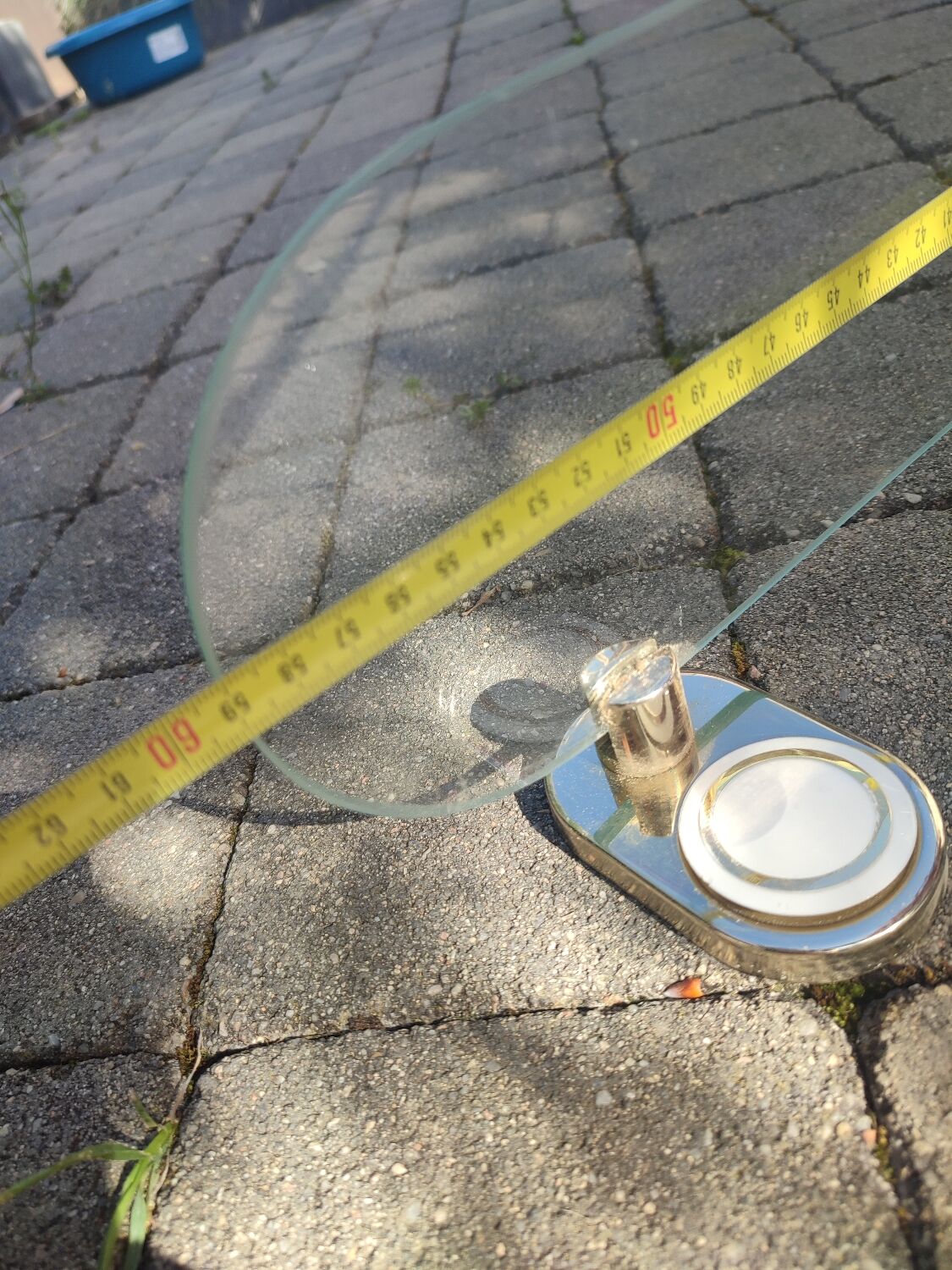 Bathroom shelf glass and brass