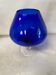 Vase en verre bleu années 50