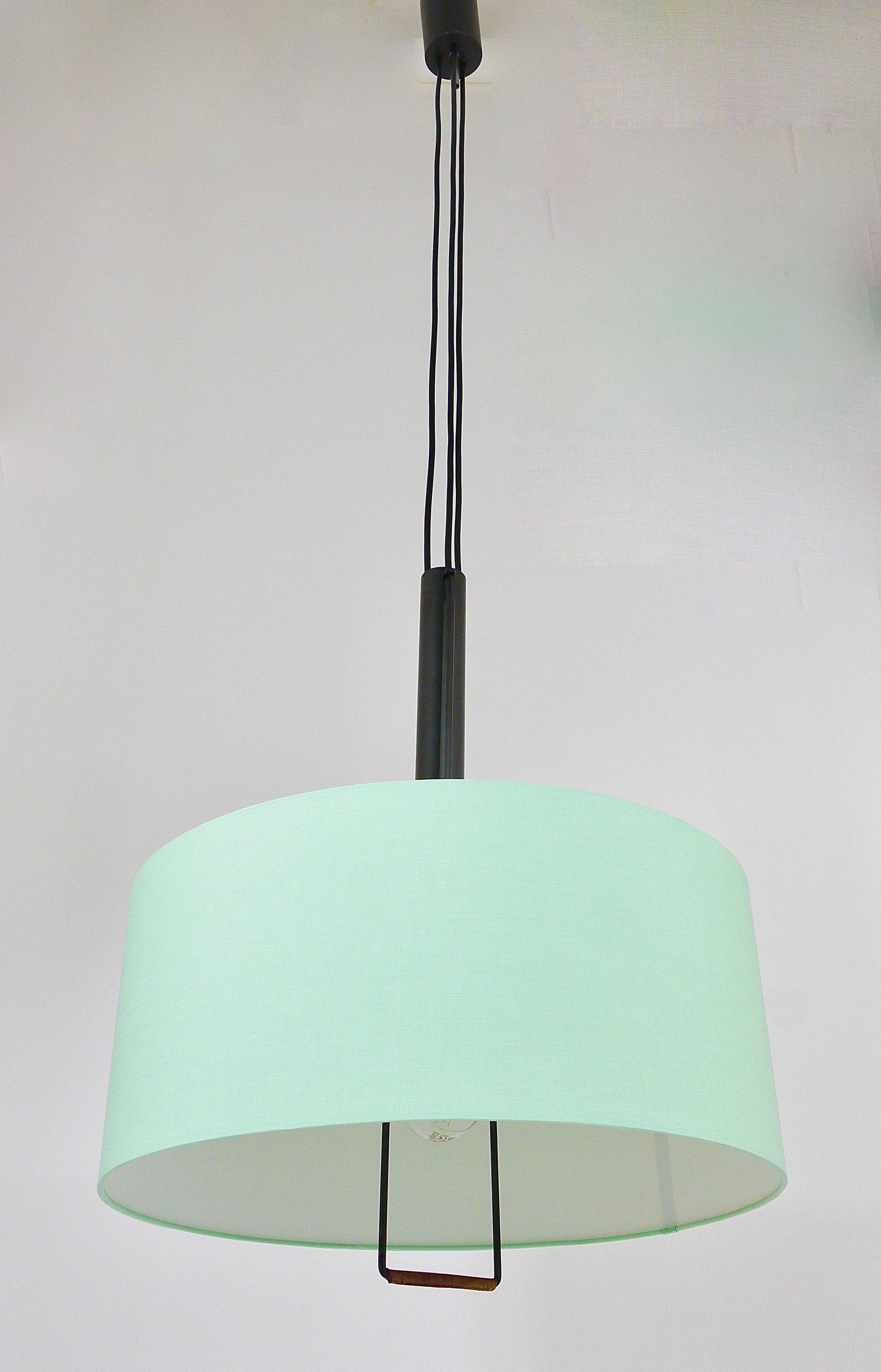 J.T. Kalmar Lampe Suspendue à Contrepoids réglable Milieu du Siècle, Autriche, Années 1950