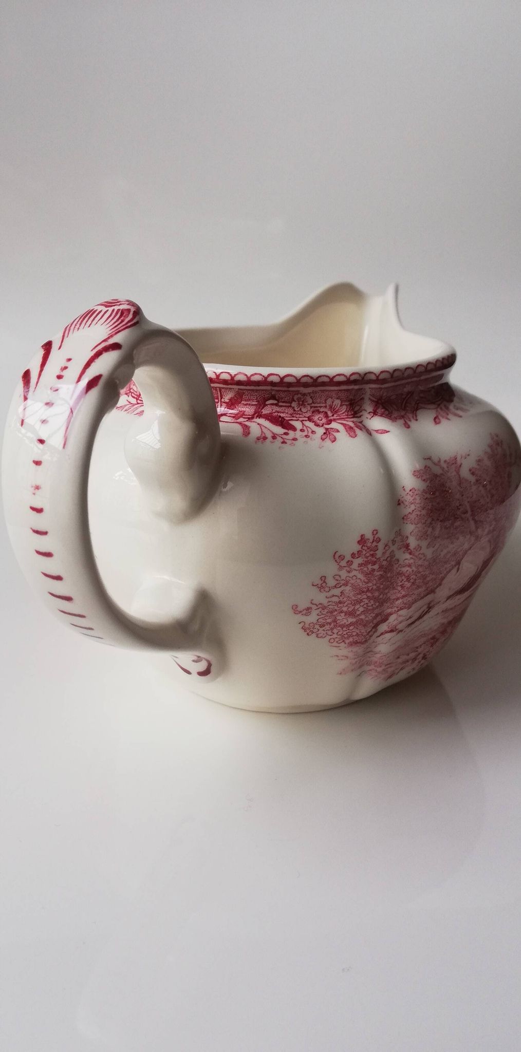 Villeroy and Boch Burgeland porcelain gravy boat