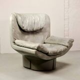 Eye-Catching Italian Grey Leather Lounge Chair by Ammanati & Vitello, 1970s
