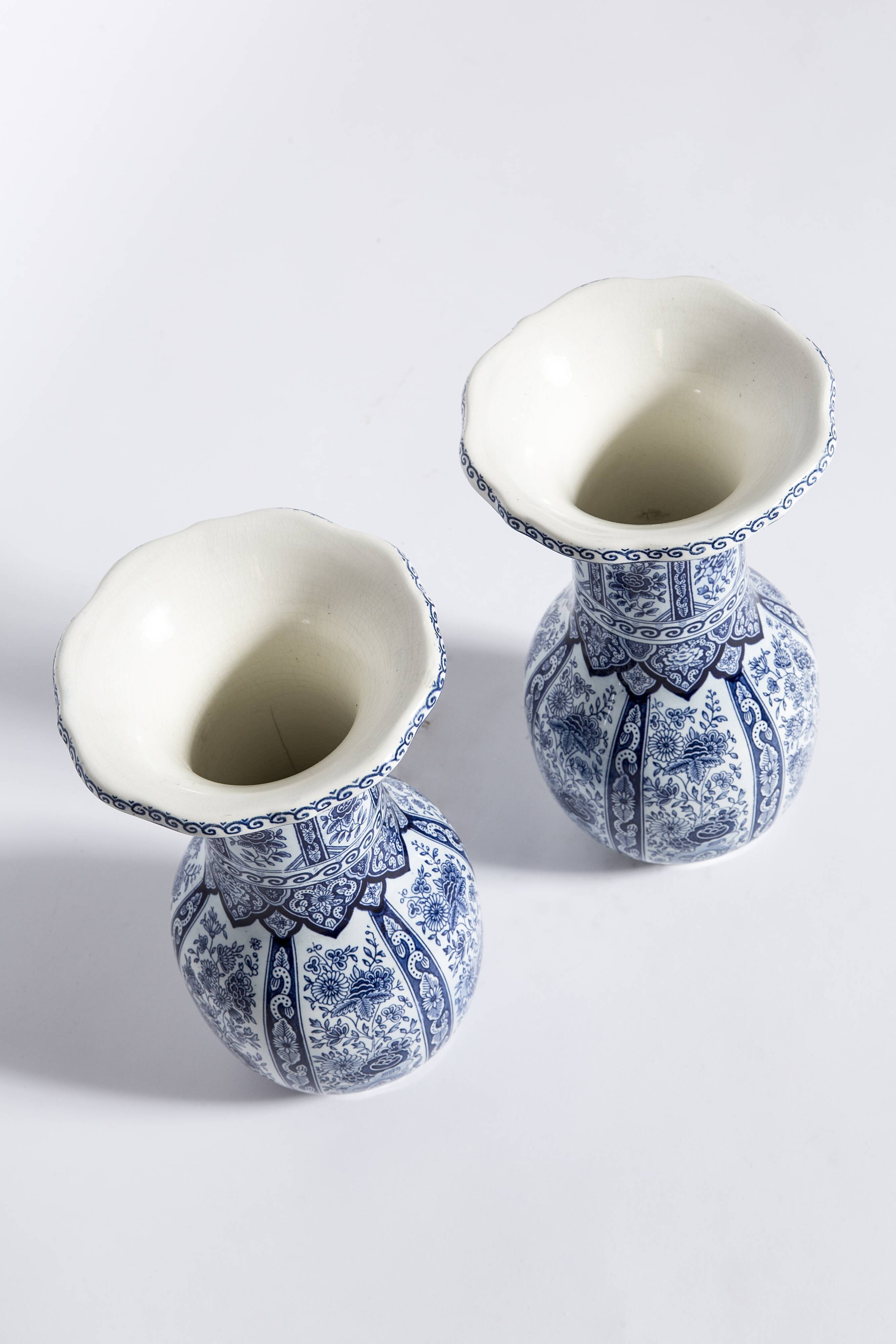 Couple of Delft vases