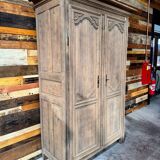 Aero-blasted oak wardrobe