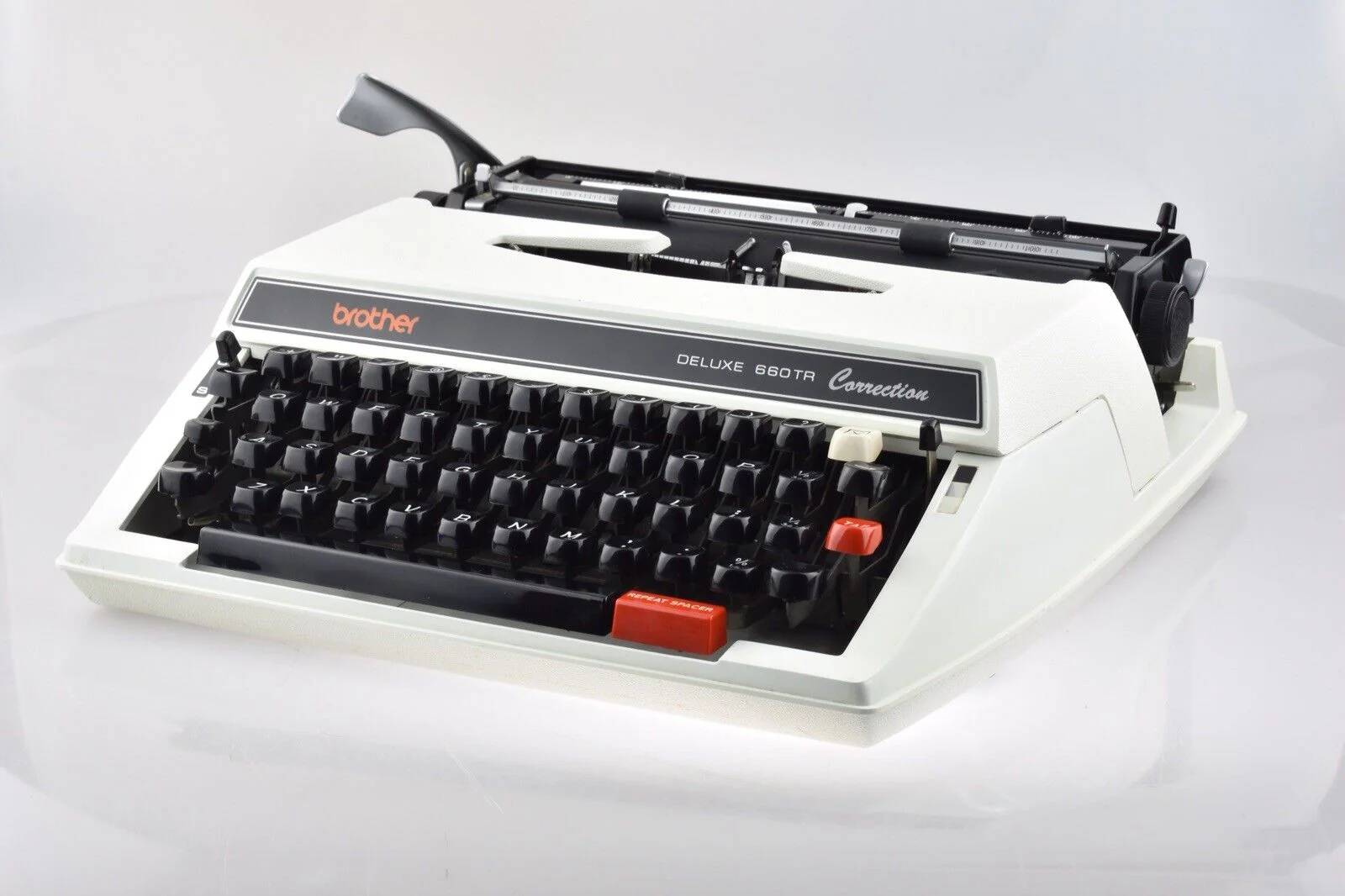 Brother de luxe 660TR typewriter correction RARE