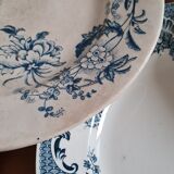 Set of 7 mismatched plates in iron earth