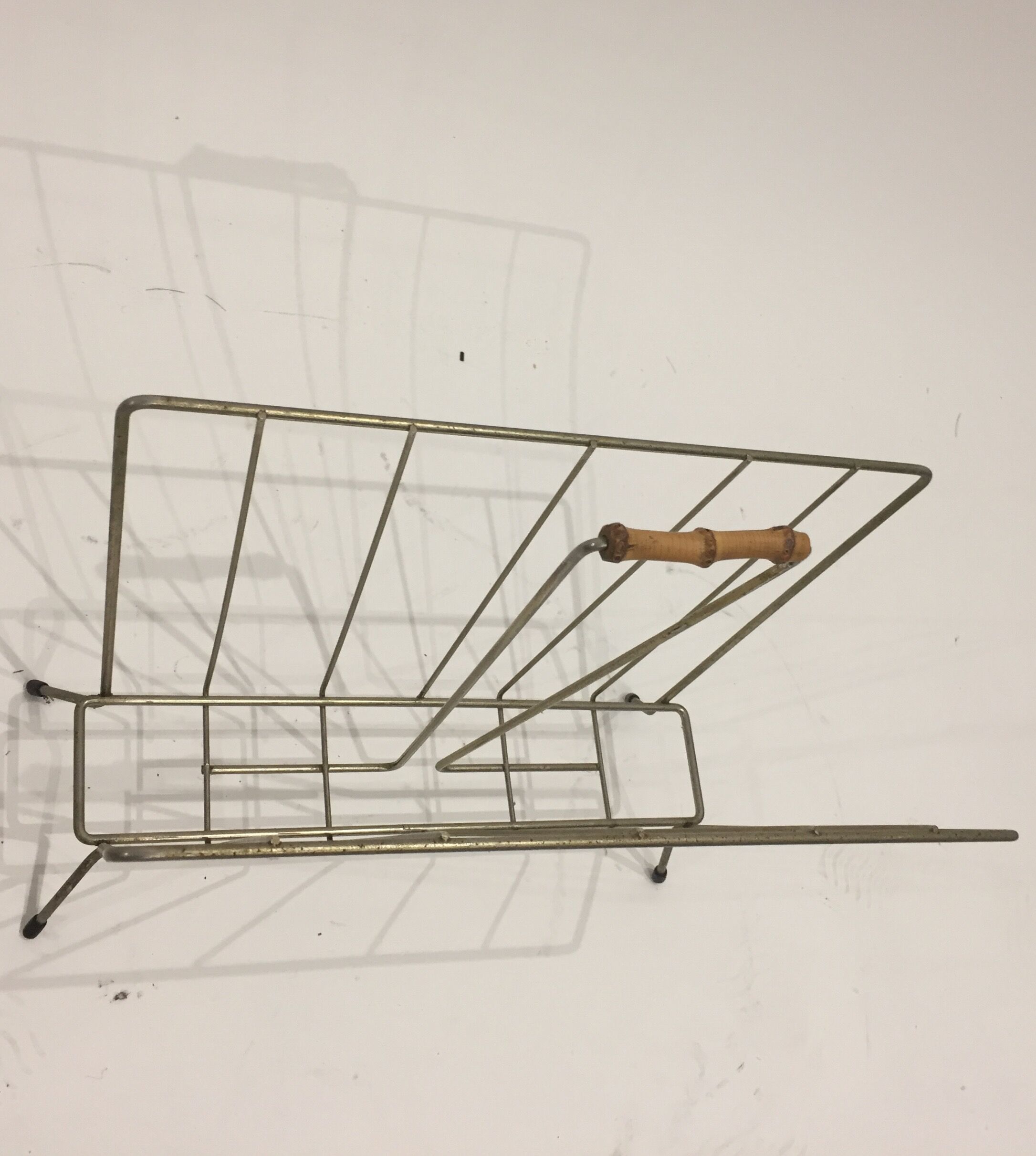 for POP UP: gold magazine door