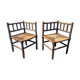 Duo de chaises de nourrice sculptées