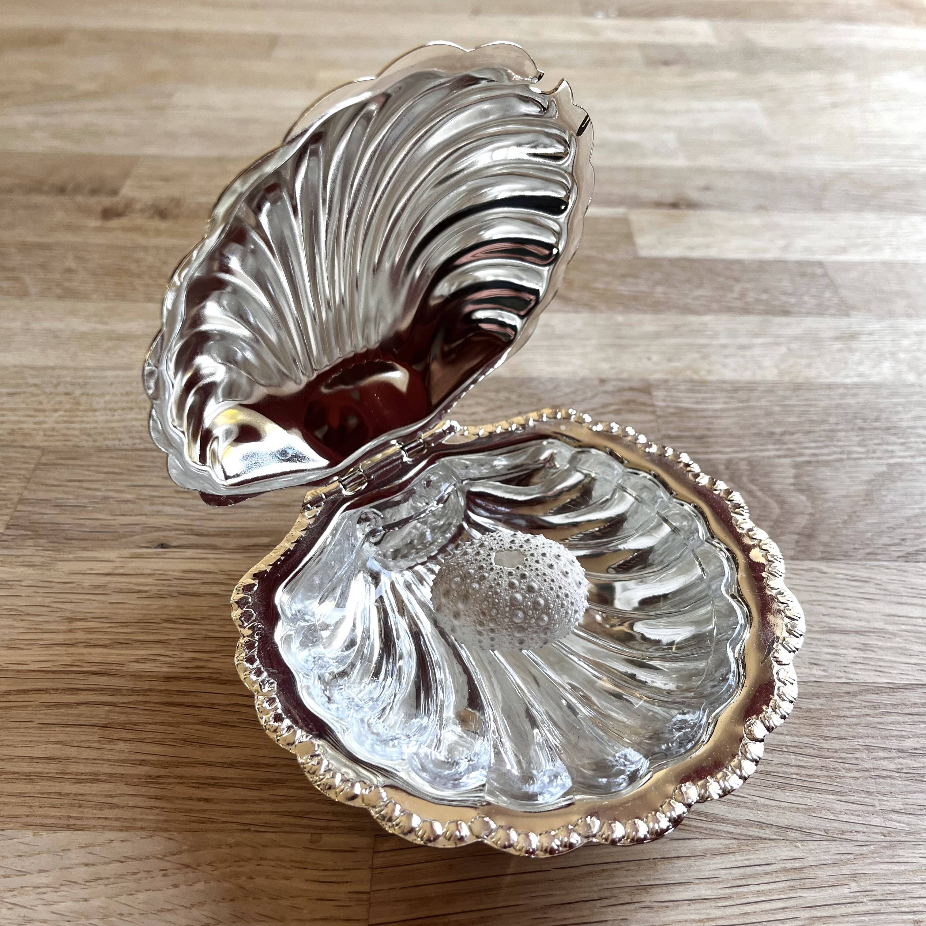 Shell butter dish
