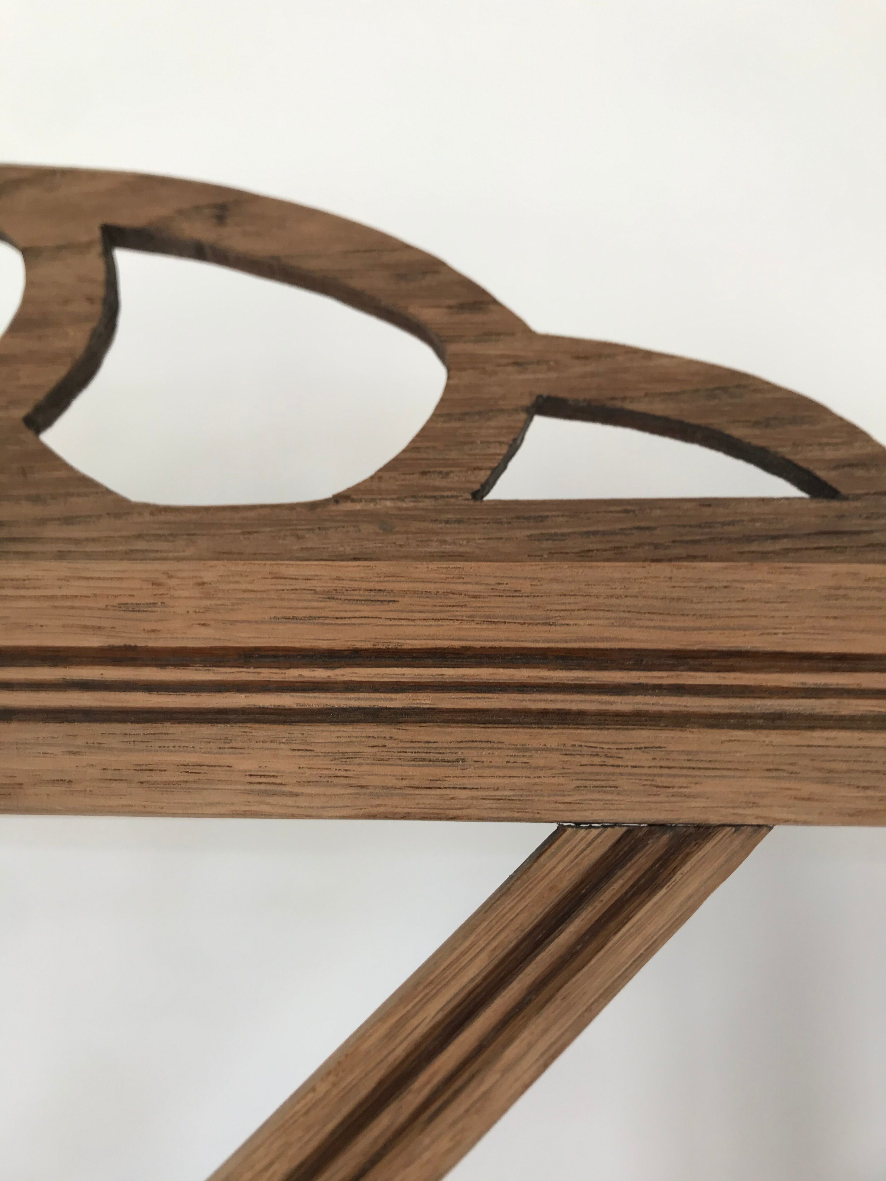 Coat-of-the-table wardrobe