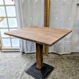 Bistro table in wood and metal