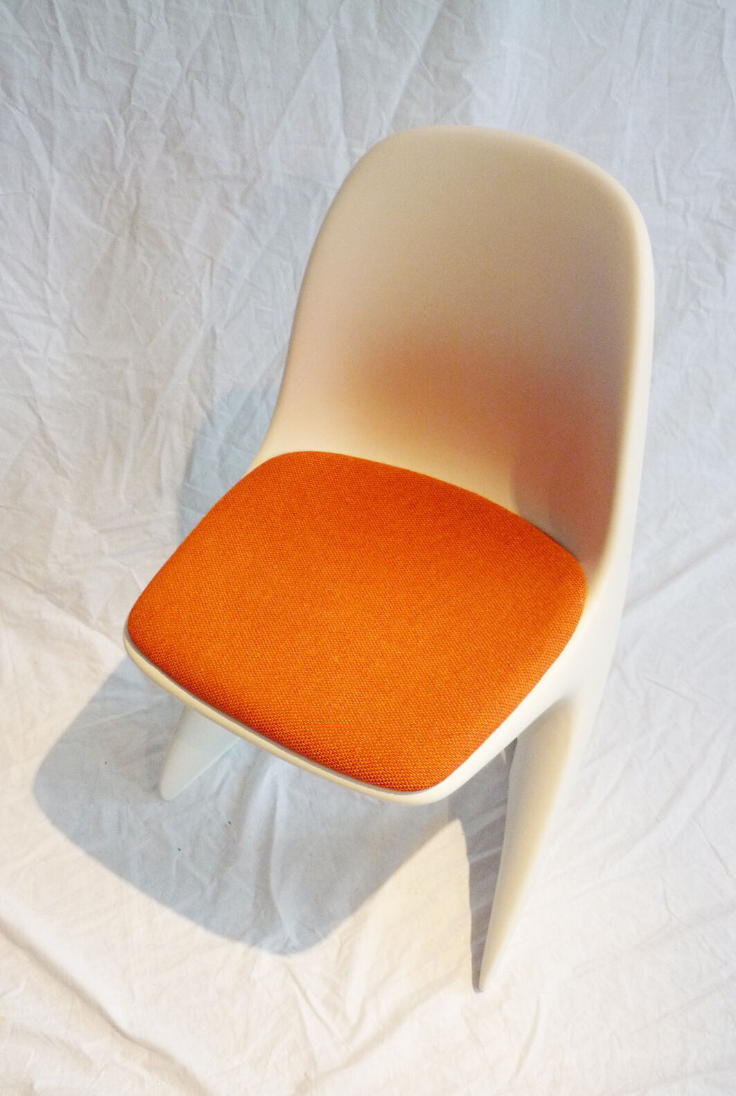 Plastic chair casala seat orange