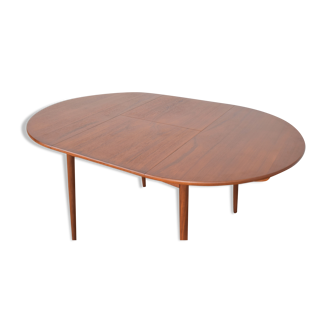 Danish teak extendable dining table from Elsteds Mobelfabrik Agerbaek