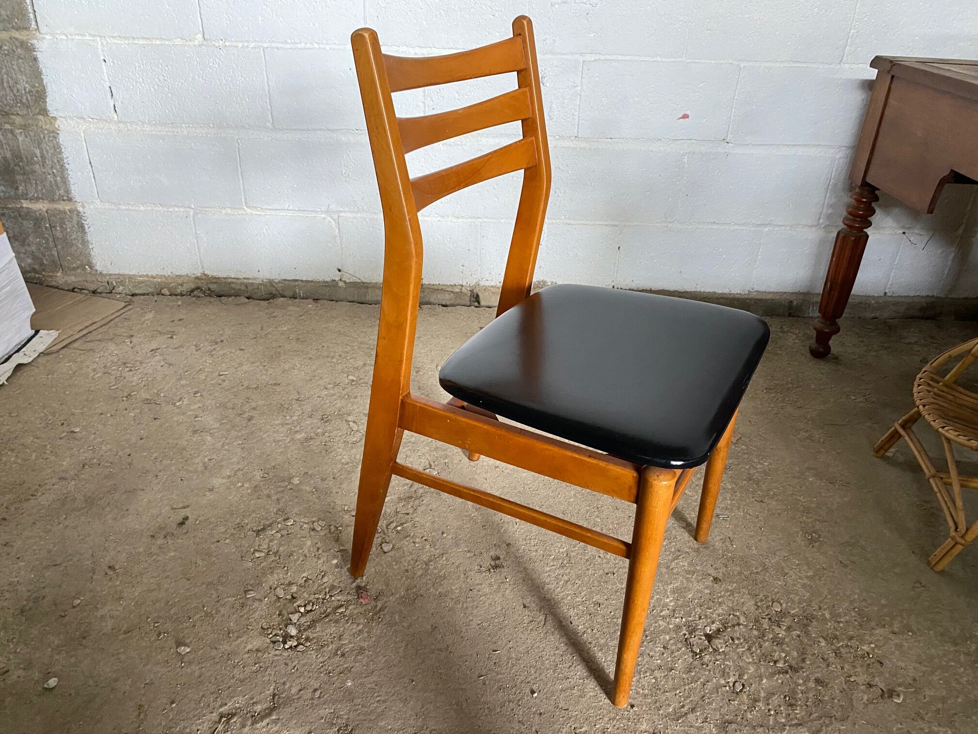 Set of 6 scandinavian chairs