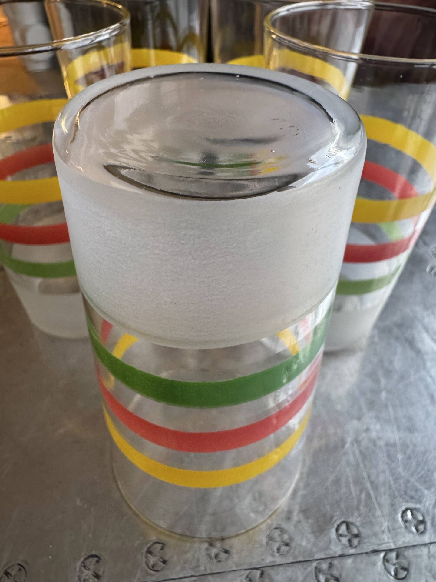 Verres à eau vintage