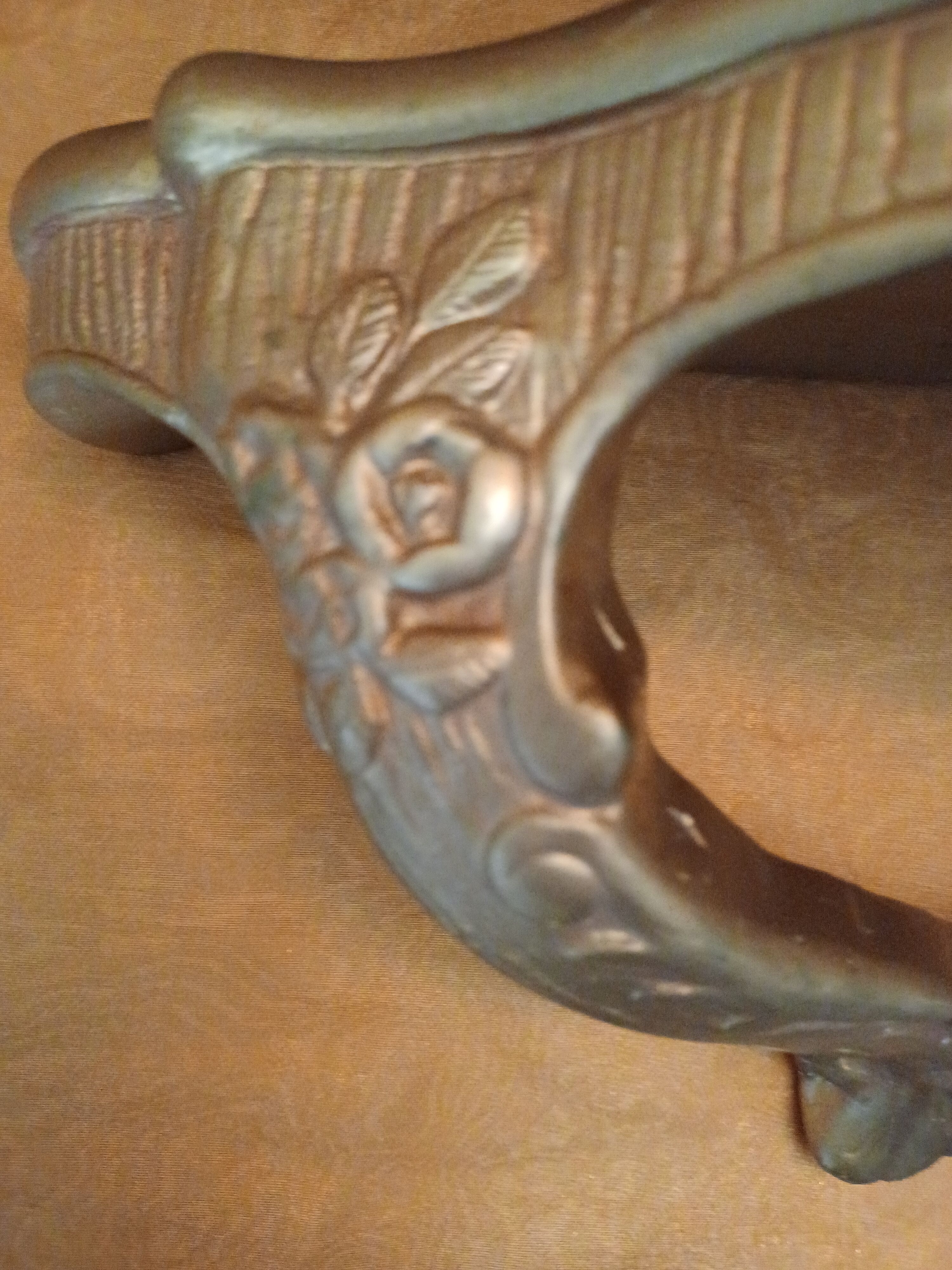 Wall console shelf Gilded, Baroque resin.