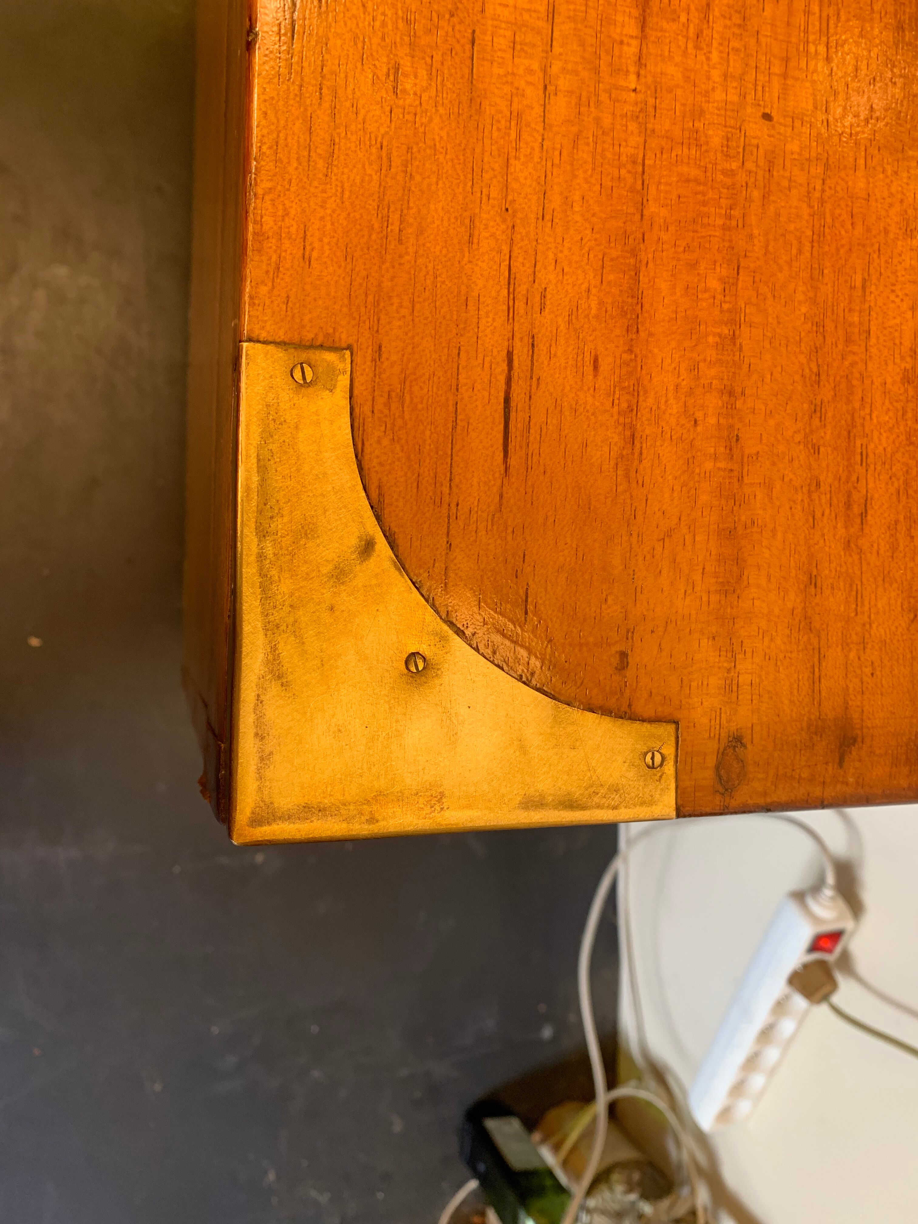 Boat trunk furniture on feet