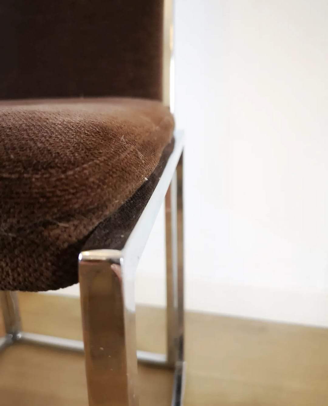Set of 4 metal chairs and fabrics from the 80s