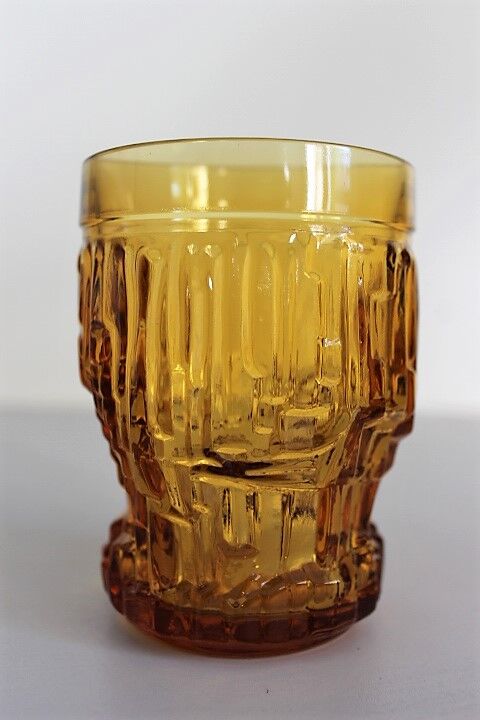 Service amber glasses and Bormioli decanter