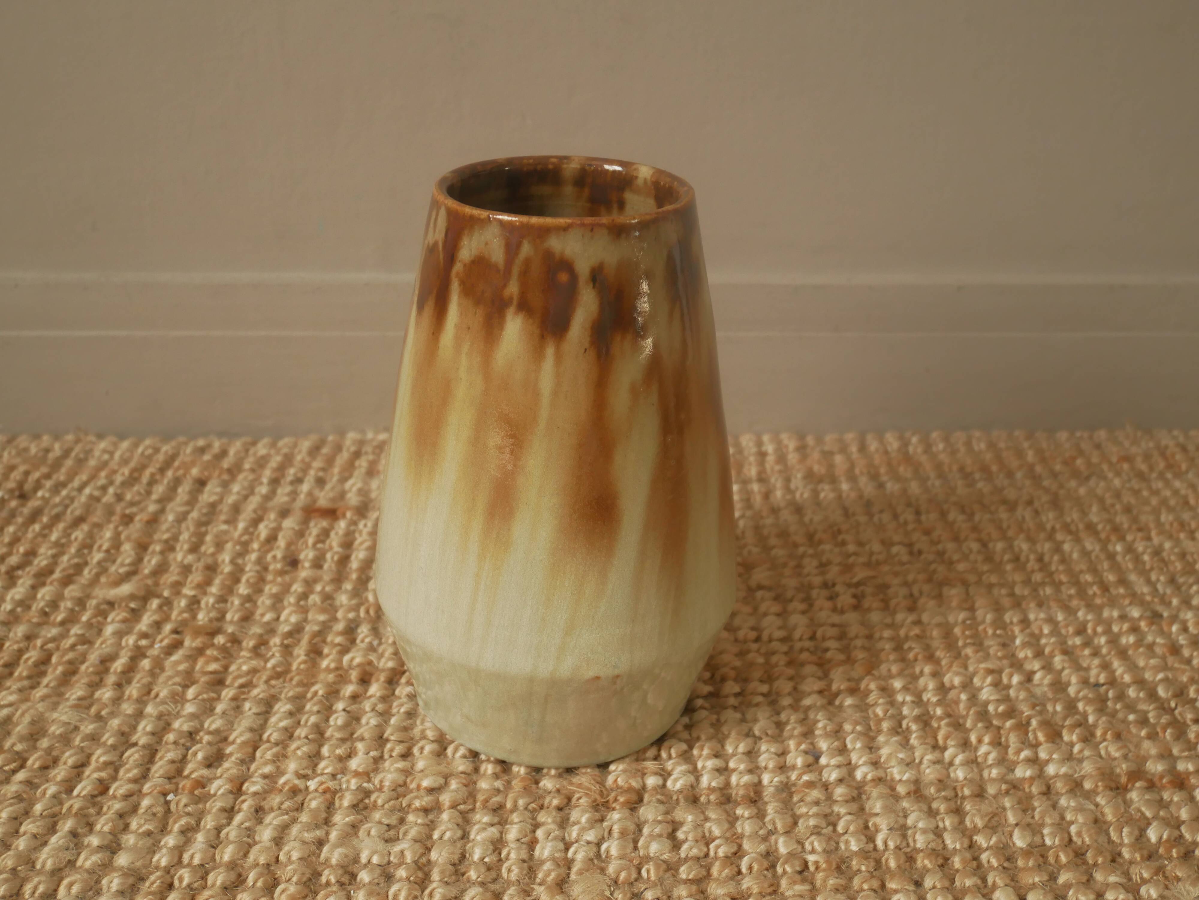 Ceramic vase signature Joseph Talbot La Borne artisanal manufacturing 50s handmade pottery