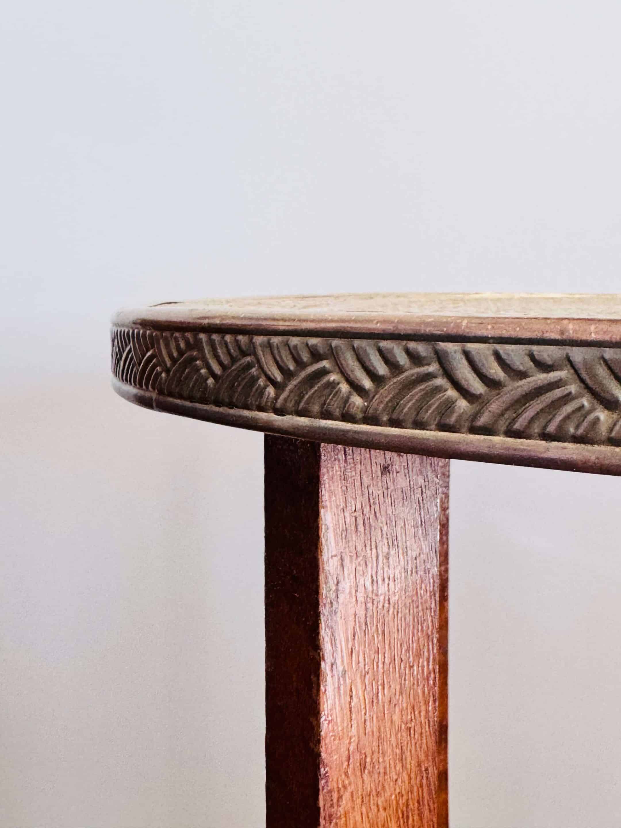 Art Deco pedestal table, Dutch school circa 1920