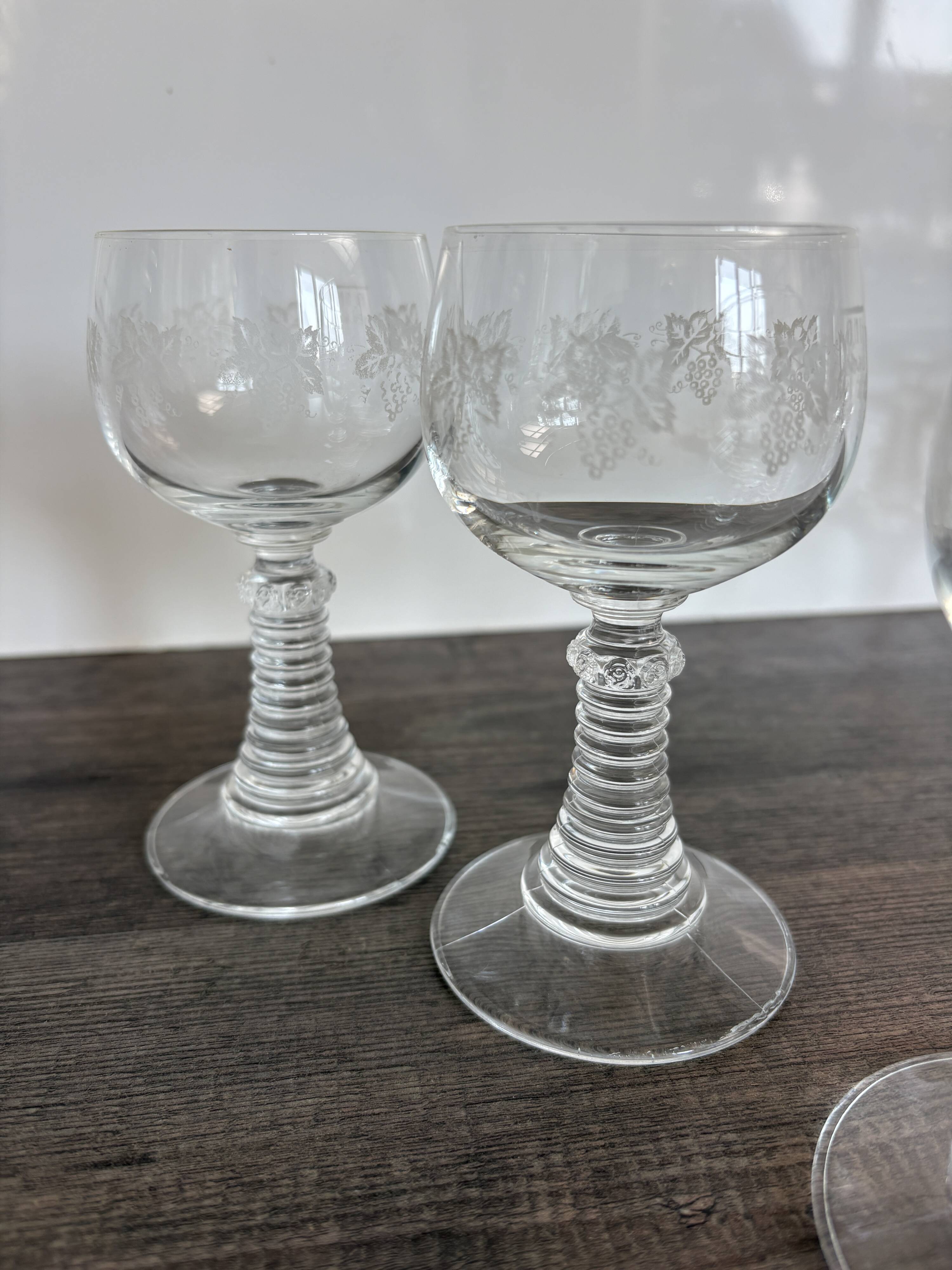 Set of 6 vintage Alsace wine glasses - Vines & Roses