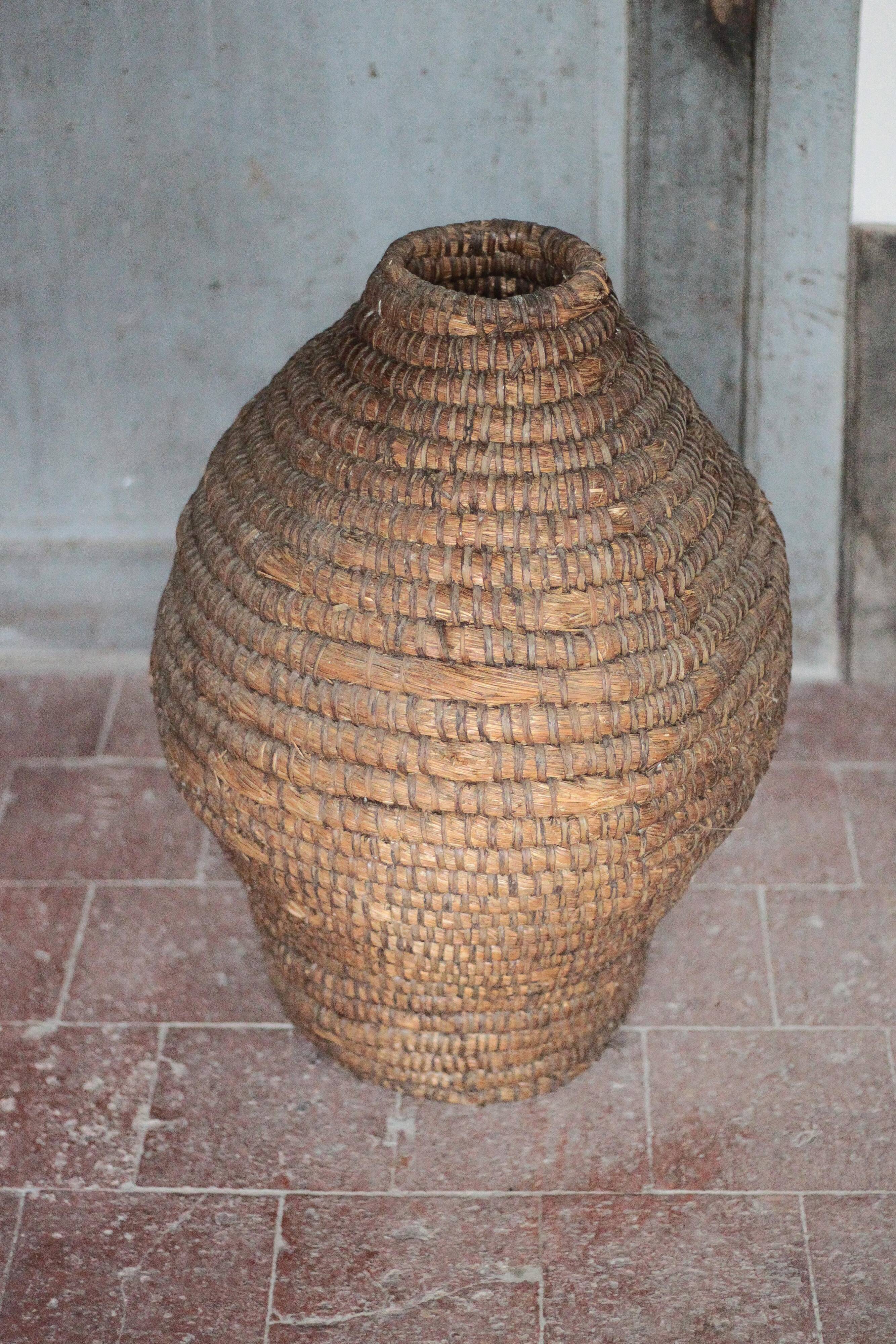 Old basket, straw and bramble, woven basket, interior decoration