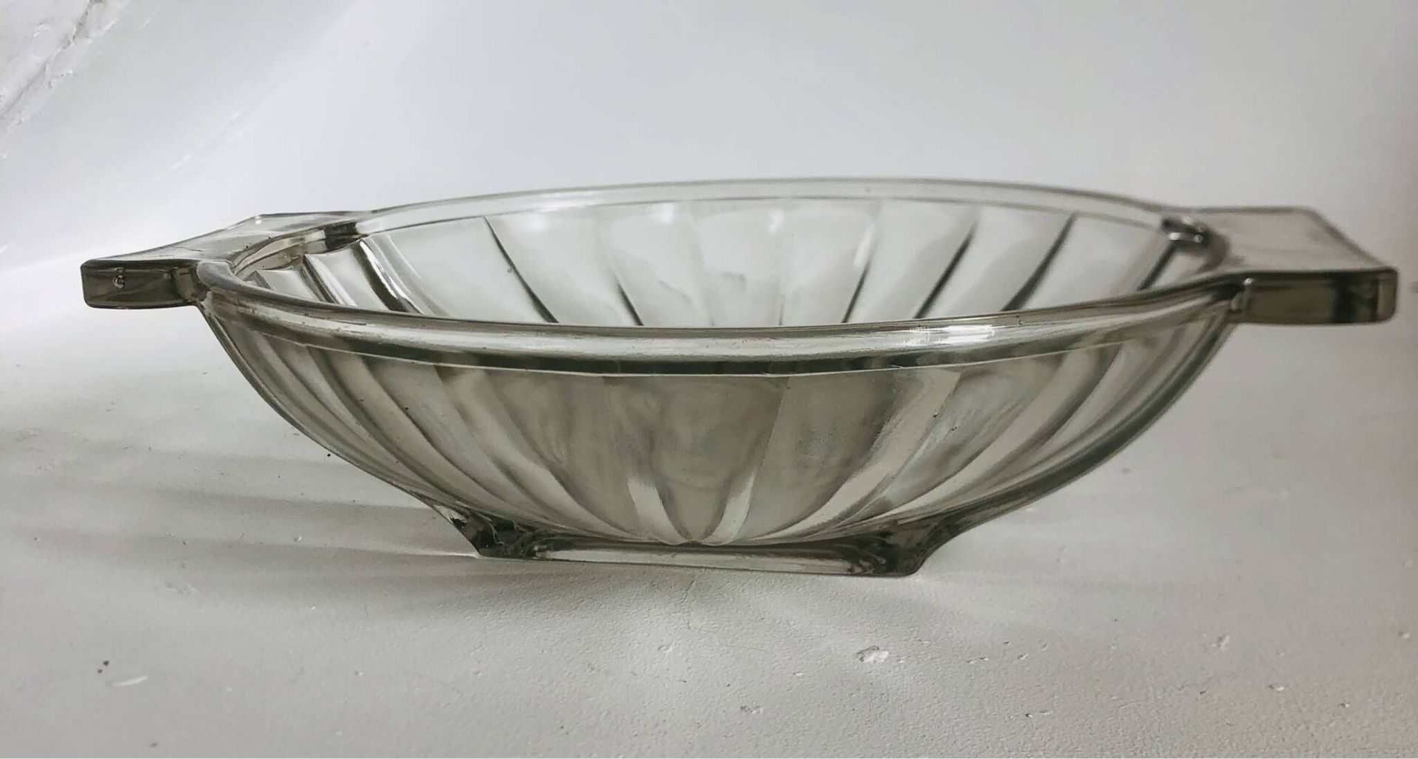 Art Deco pressed moulded glass bowl made in France