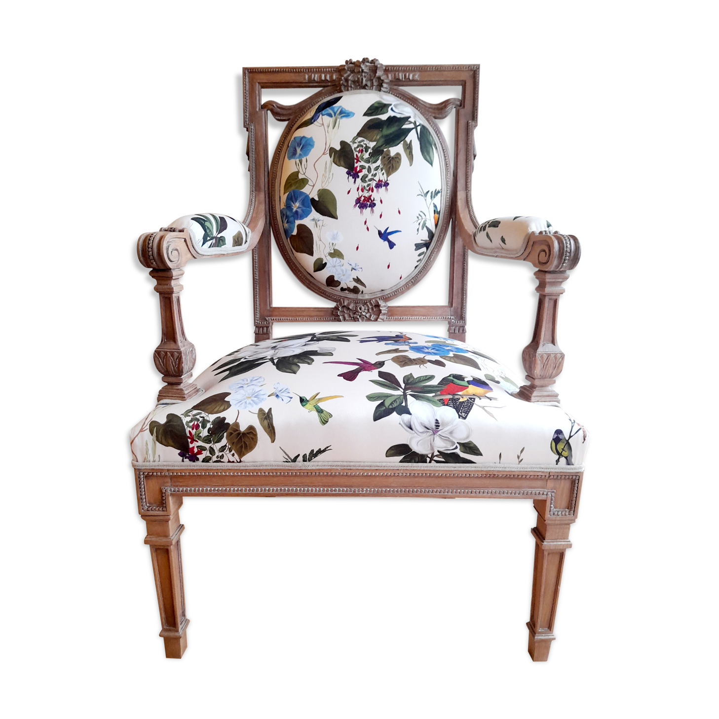 Fauteuil style Louis XVI rénové