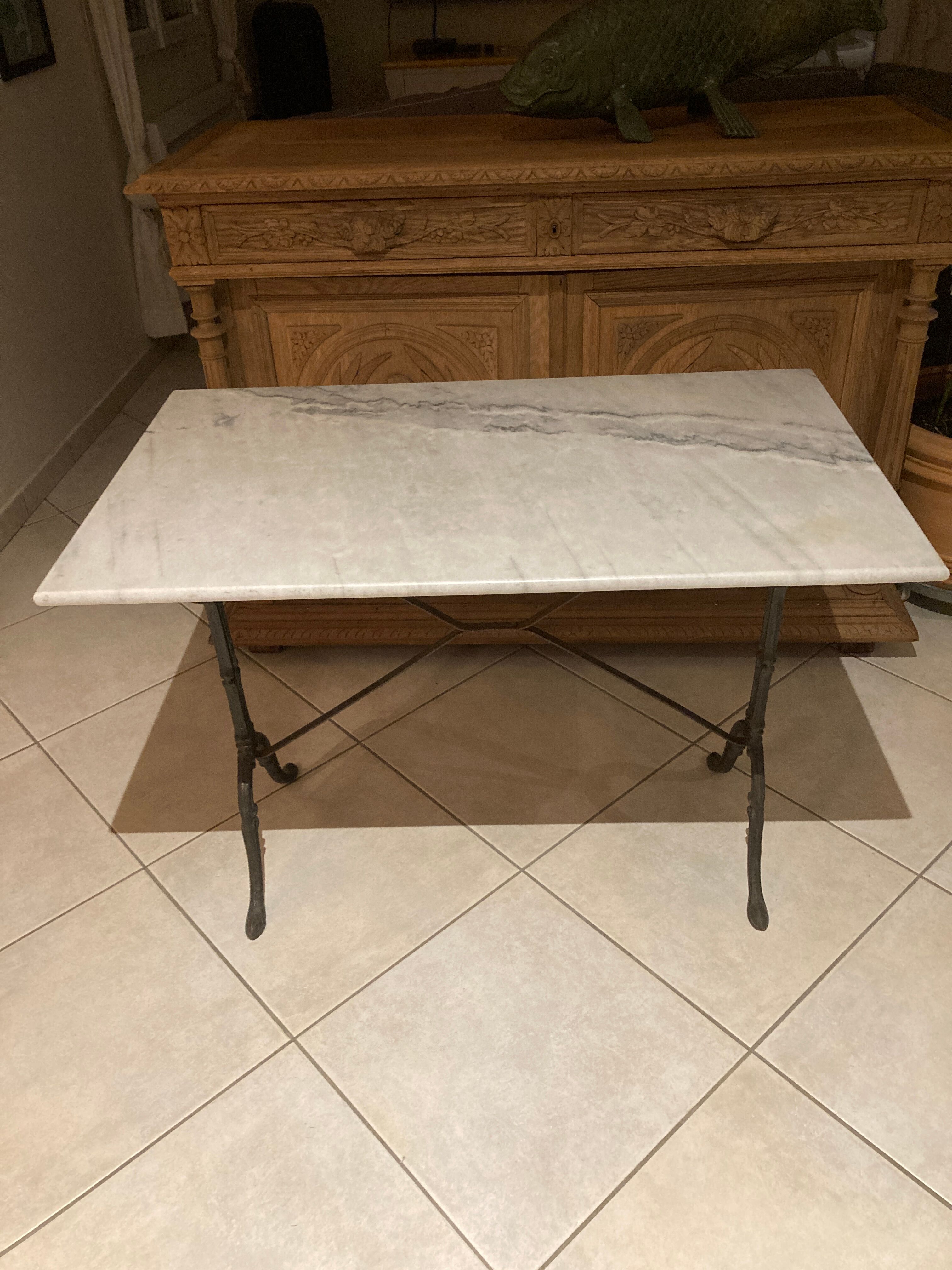Marble bistro table