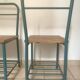 Paire de chaises, chevets d’internat vintage