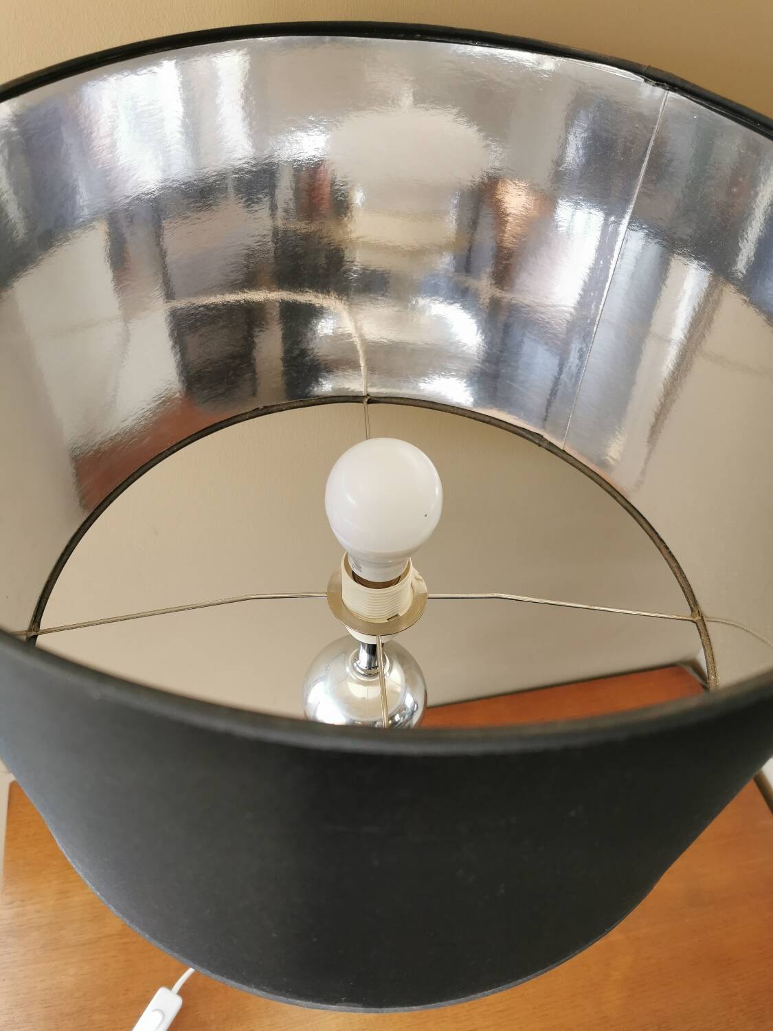 Vintage metal ball lamp from the 80s