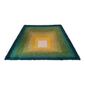 1970s Mid-Century Modern "Homage to the Square" Shag Rug – Geometric Op-Art