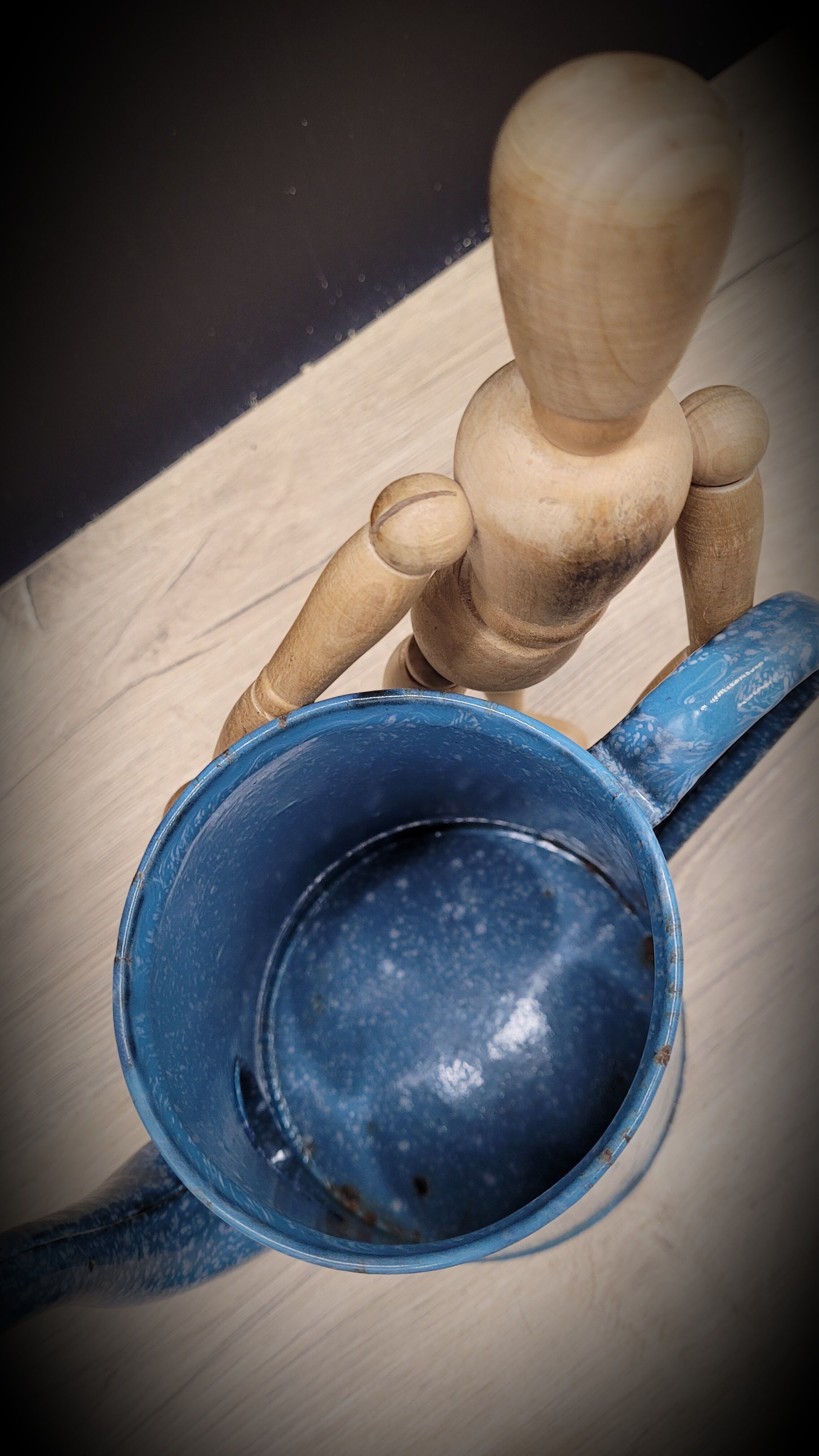 Enamelled marble blue coffee maker