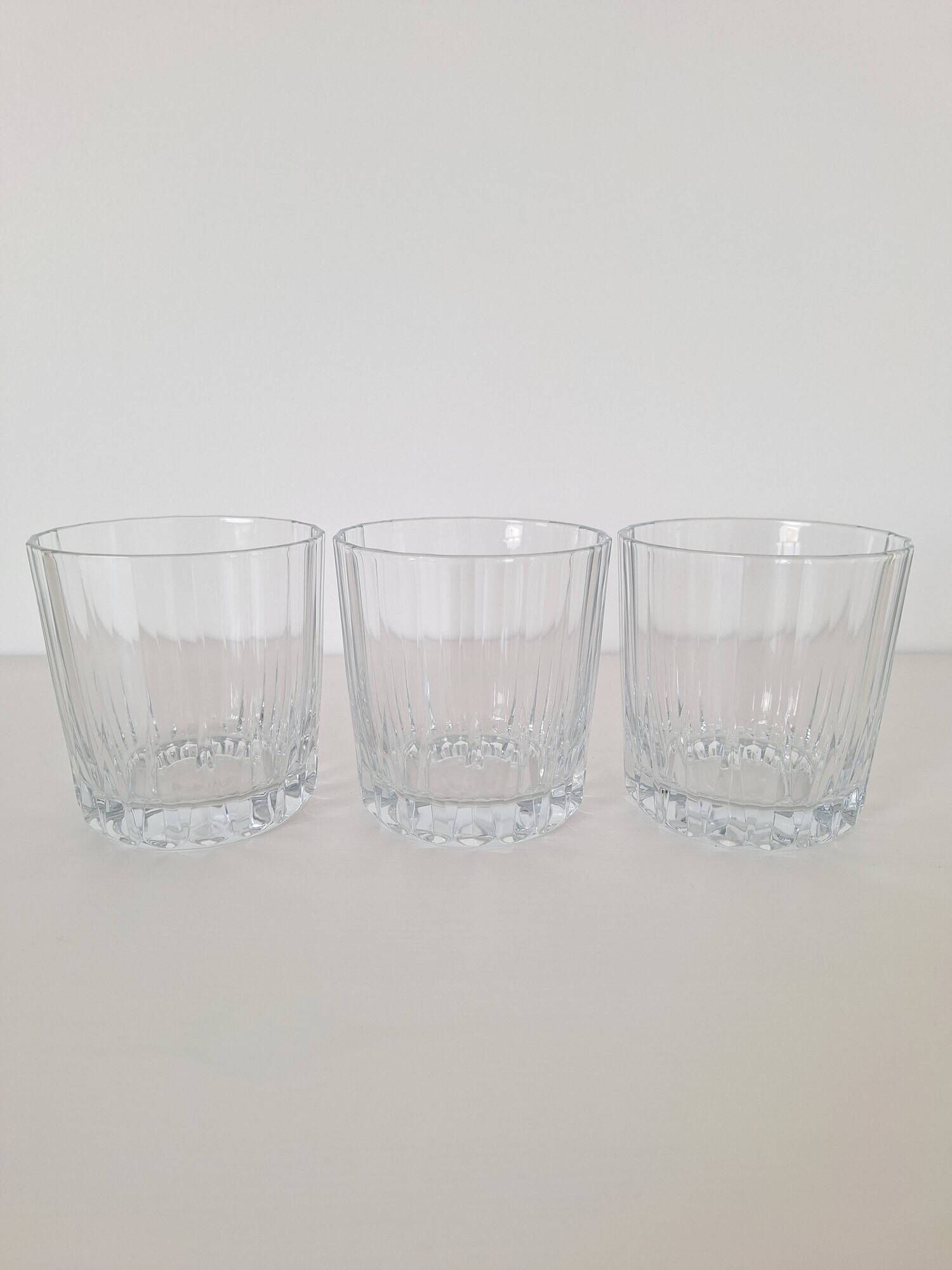 Verres à eau ou à whisky en verre ciselé