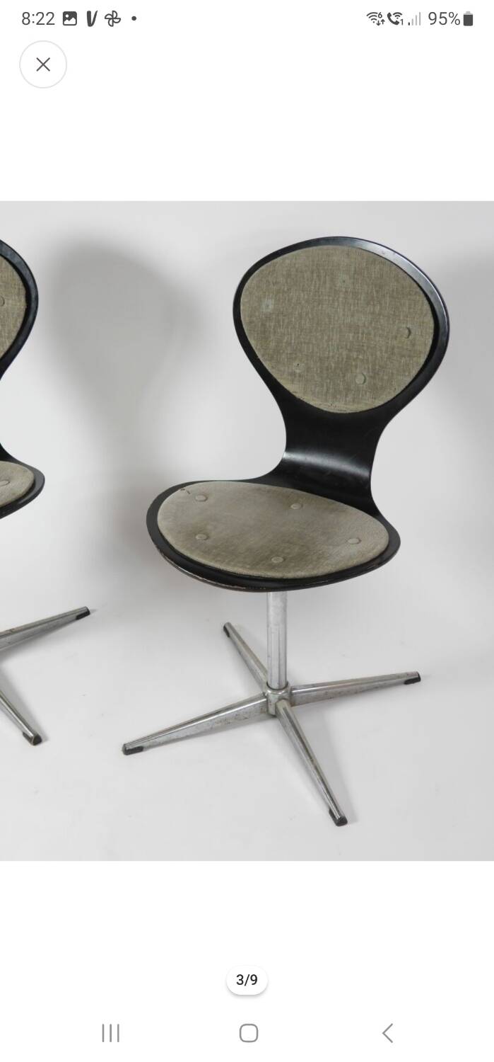 Elmar FLÖTOTTO (20th century). Pair of laminated wood chairs…