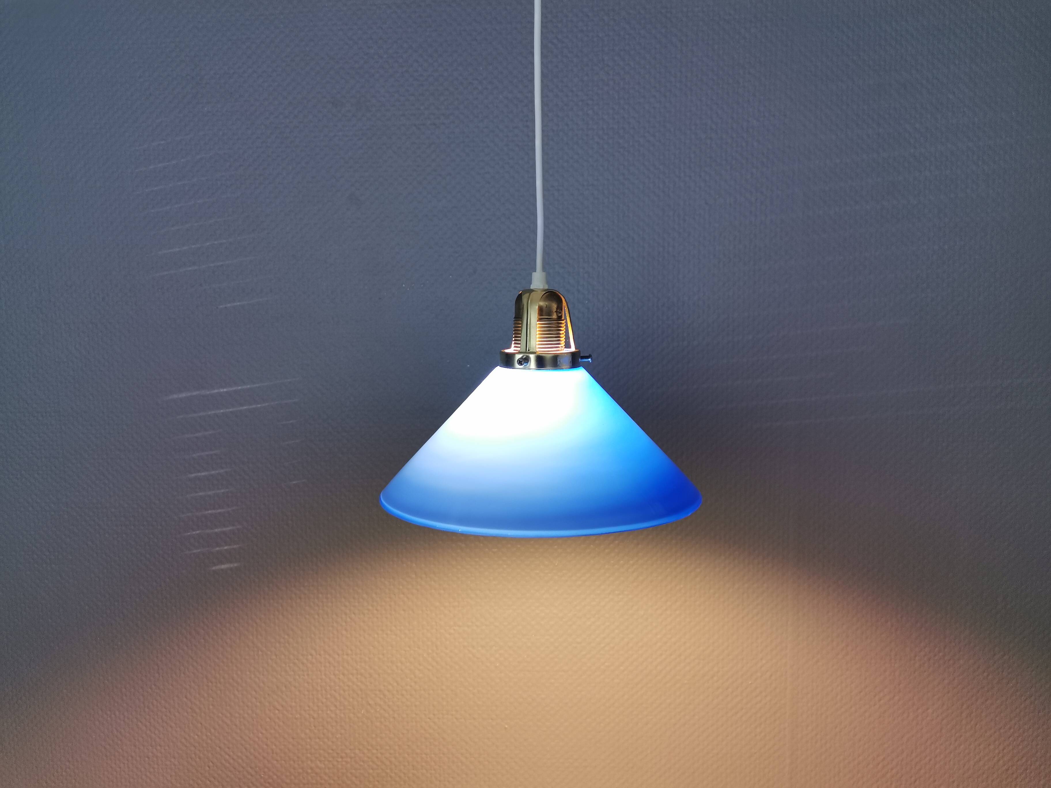Suspension en verre, Danemark années 80.
