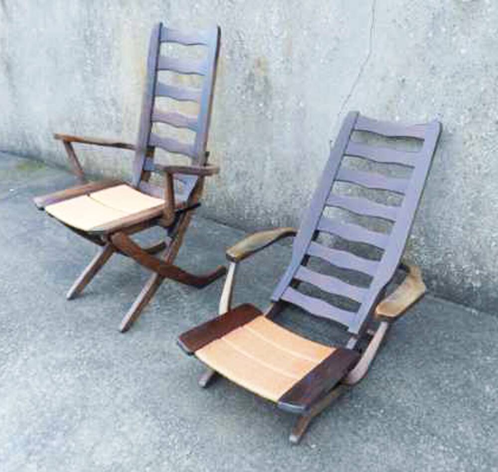 Pair of vintage TRICONFORT France deckchairs and relax chairs
