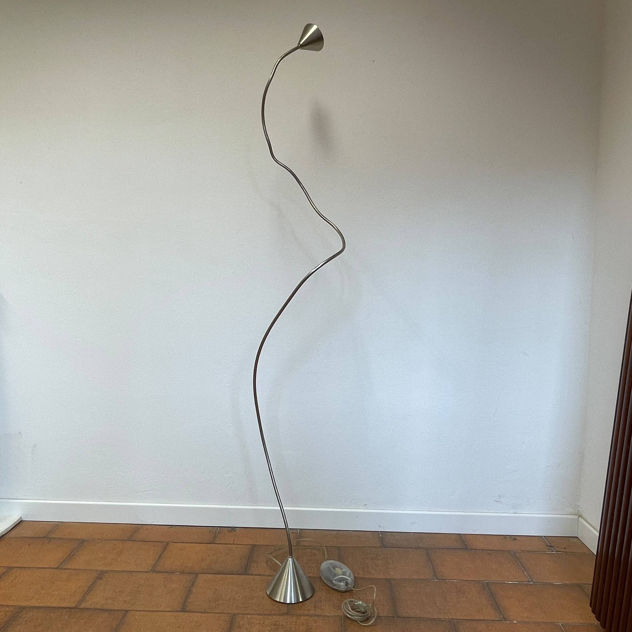 Lampade da terra Papiro di Sergio Calatroni per Pallucco, 1989