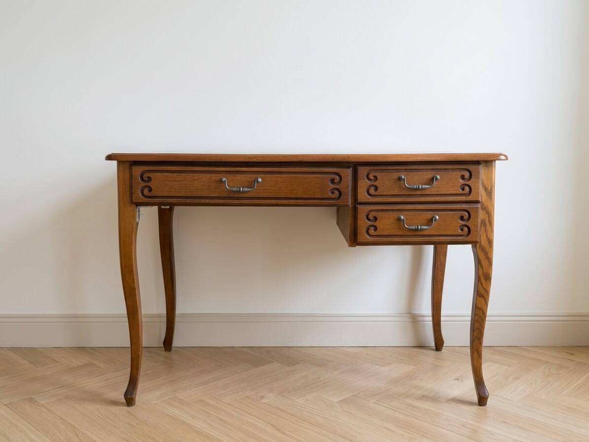 Flat desk in Louis XV style, warm-toned wood, 3 drawers.