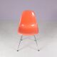 Chaises de salle à manger des années 1960 en fibre de verre orange / Charles & Ray Eames / Herman Miller, États-Unis