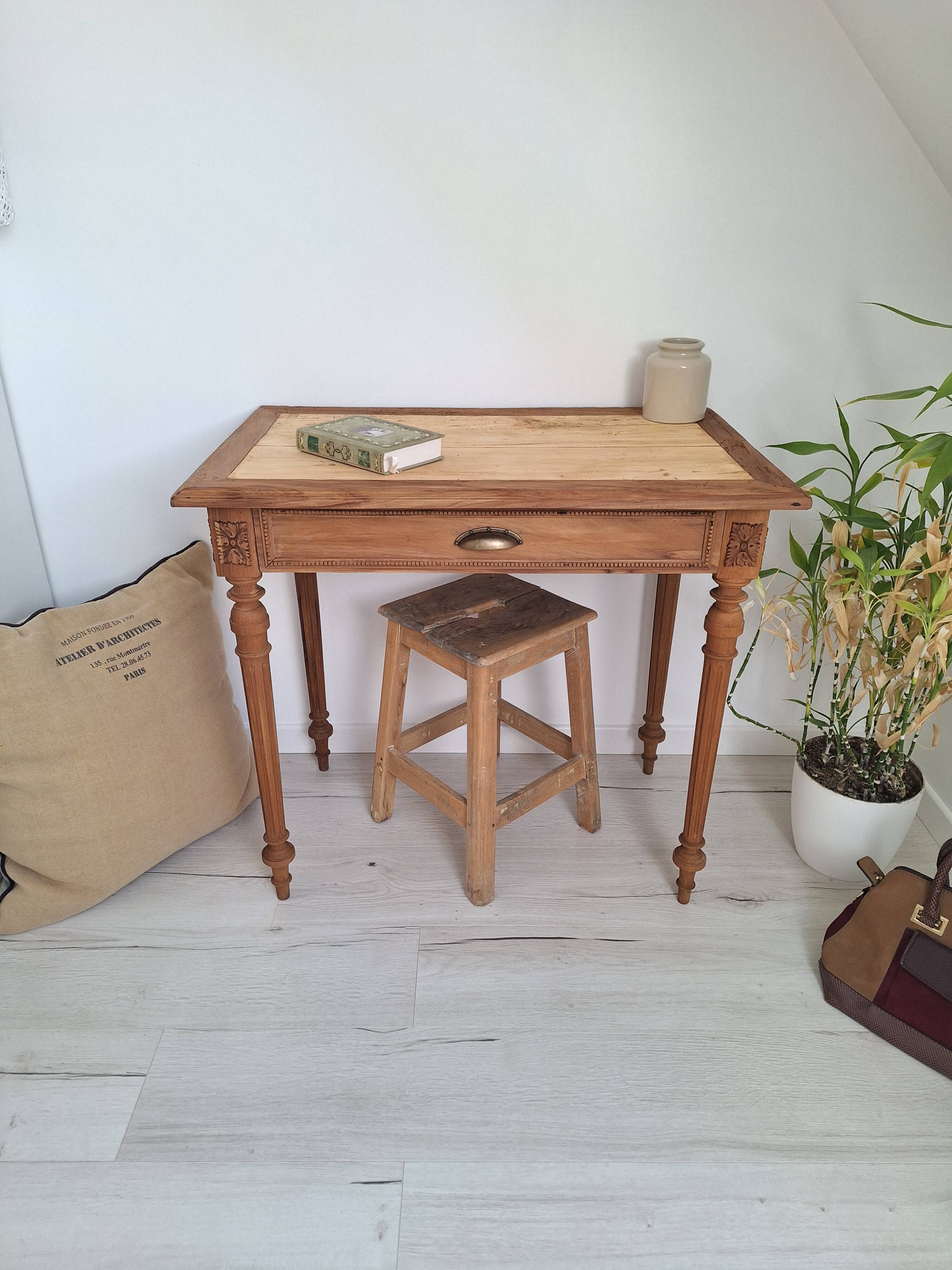 Antique solid wood desk – Late 19th century (1880-1900) – Restored