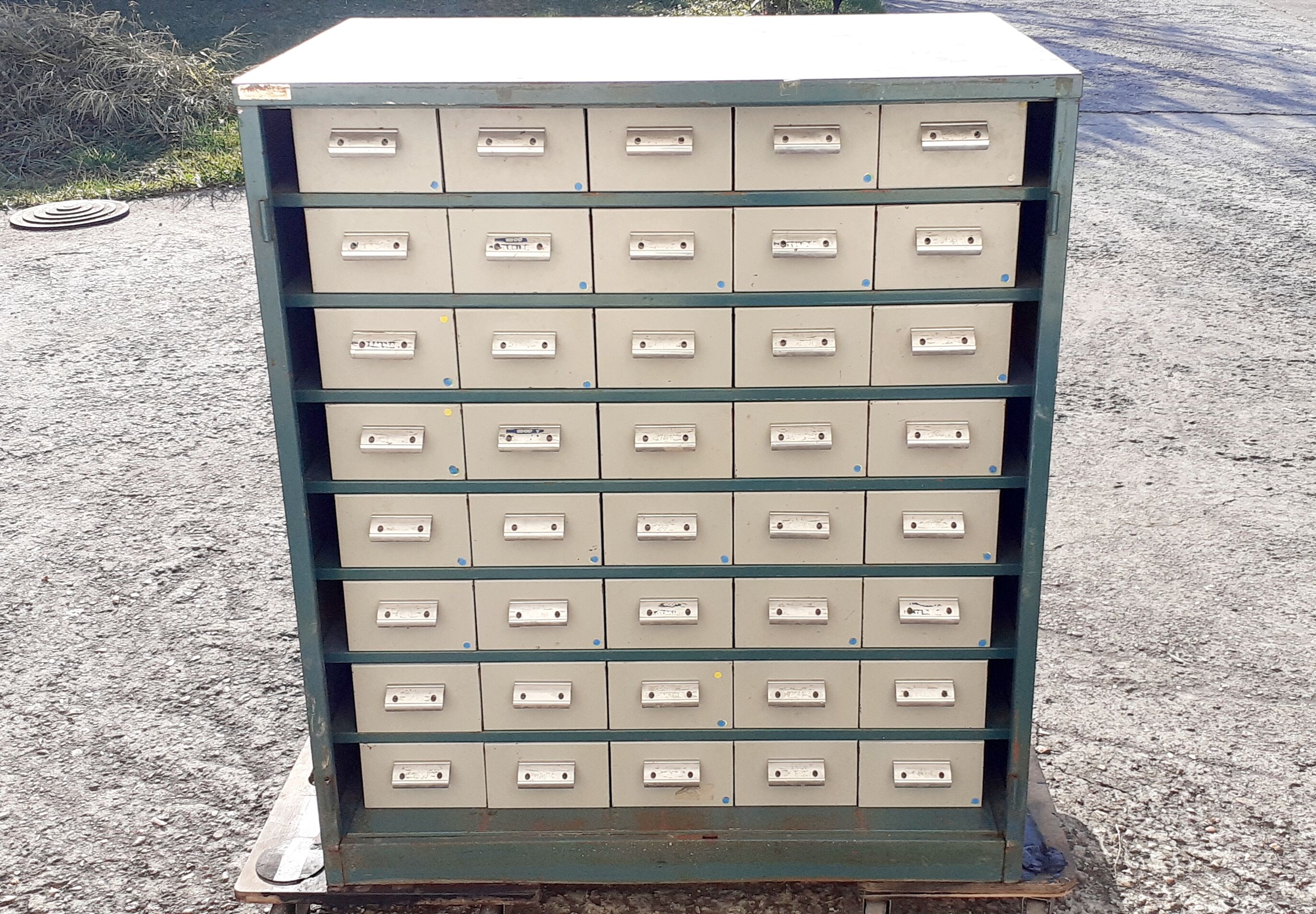 Industrial furniture Tiro-Clas